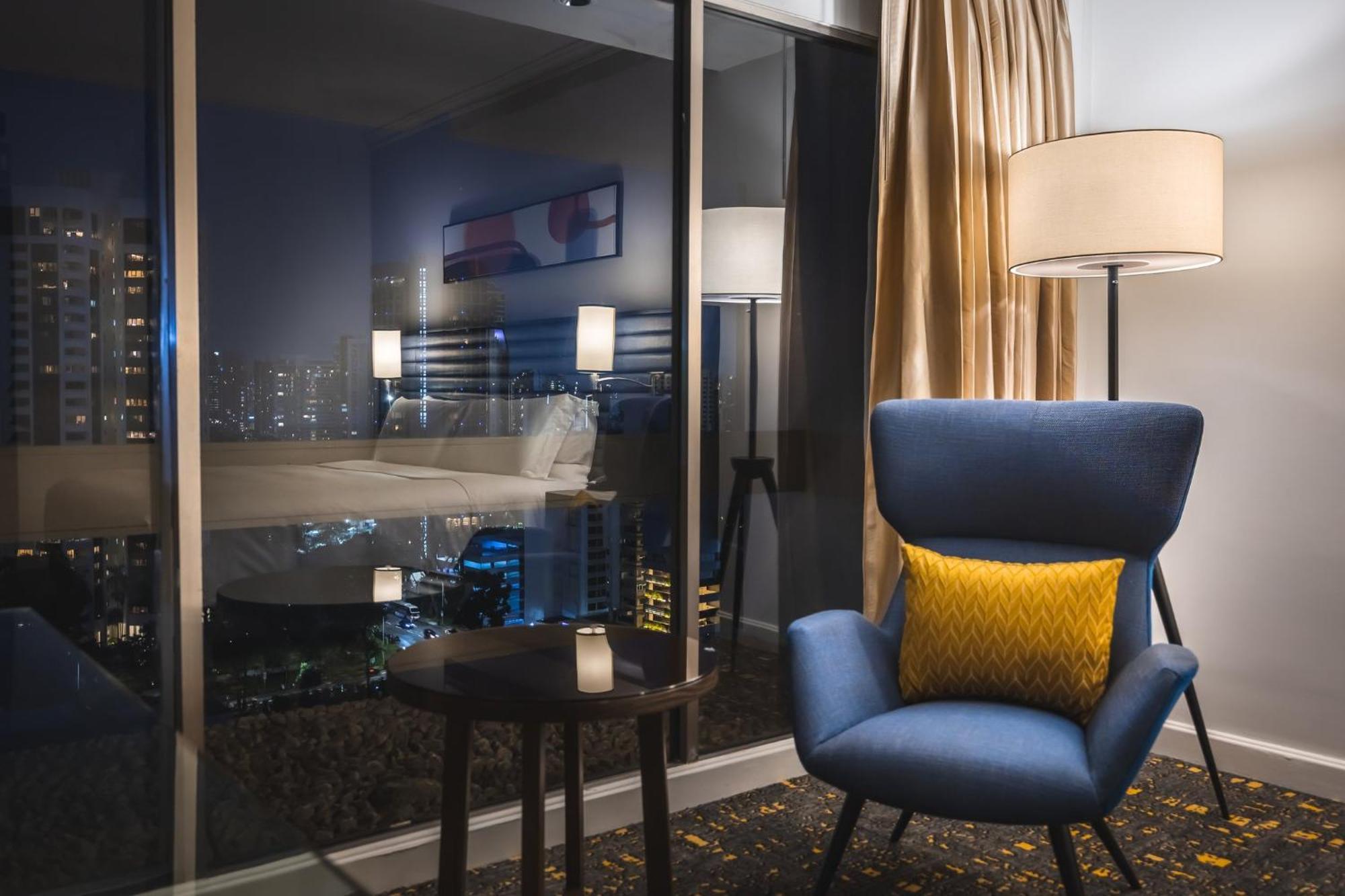 Voco Orchard Singapore By Ihg Экстерьер фото A room at the hotel
